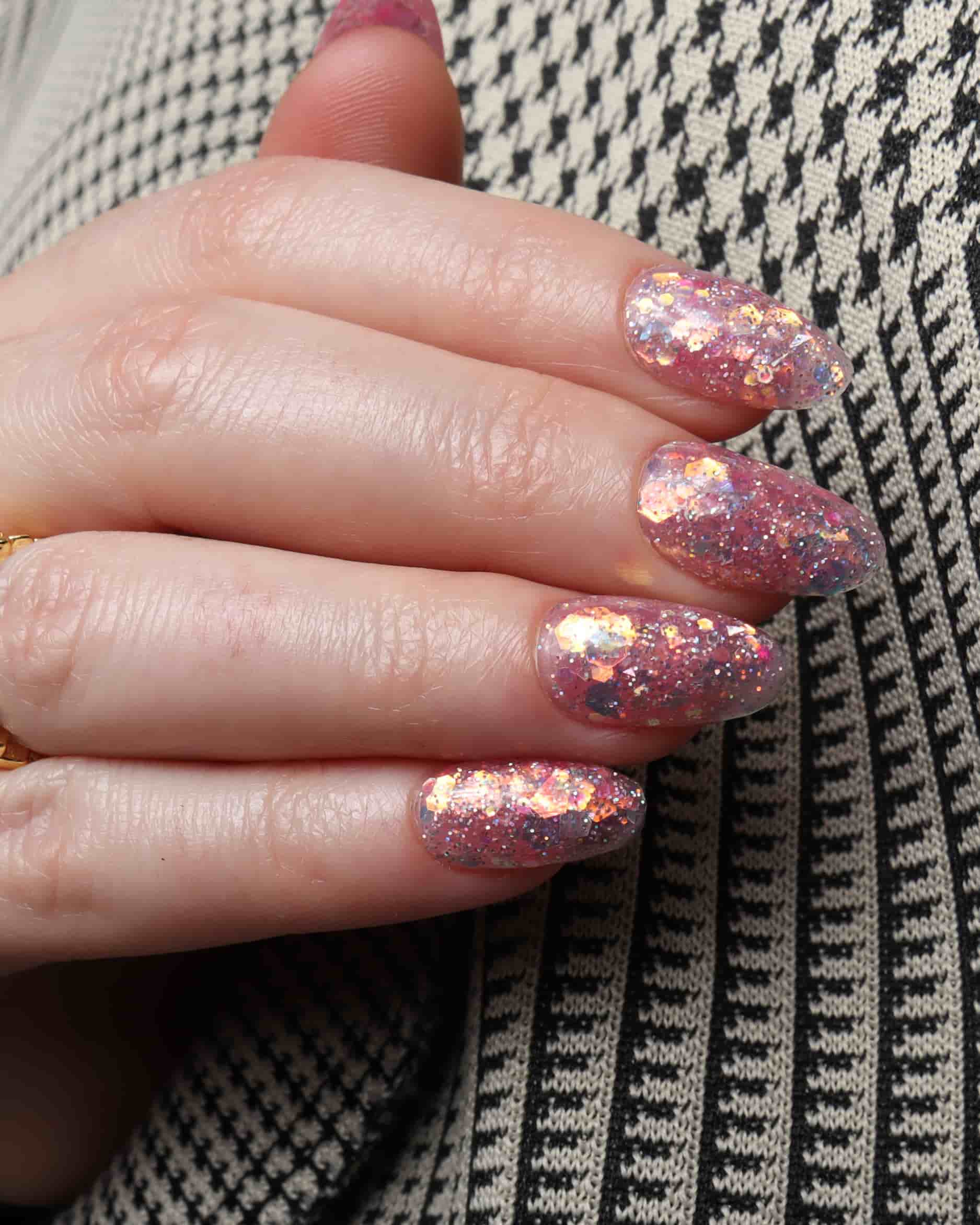 Glitter nails. Encapsulated glitter. Reusable nail extensions. 