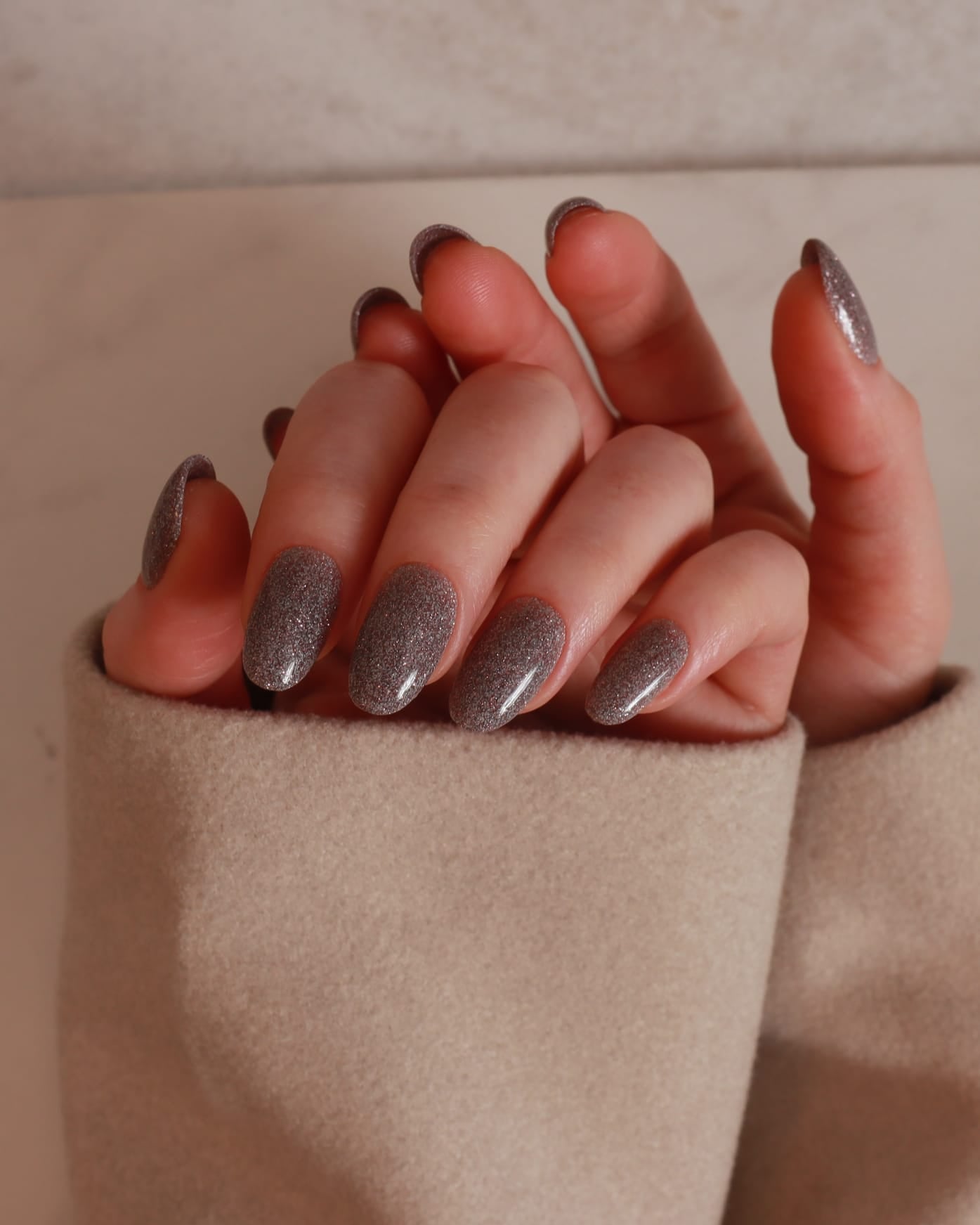 Soft taupe glitter nails by Inglass nails 